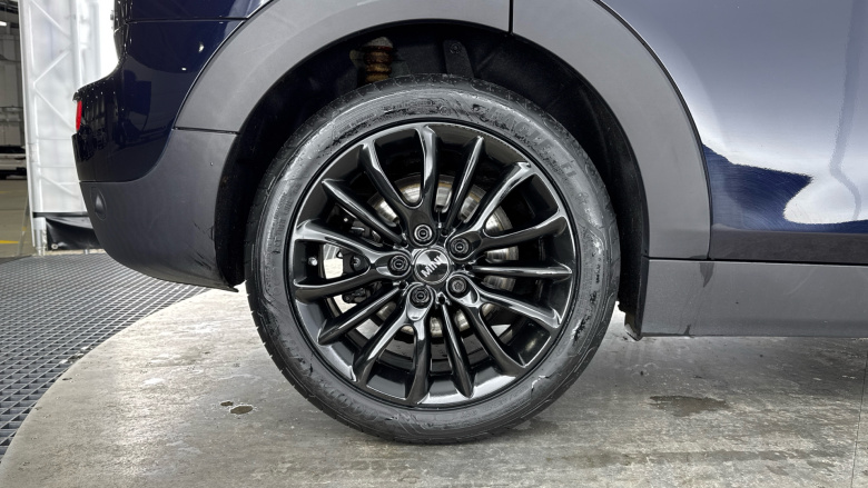 MINI Clubman 1.5 Cooper Classic 6dr Petrol Estate